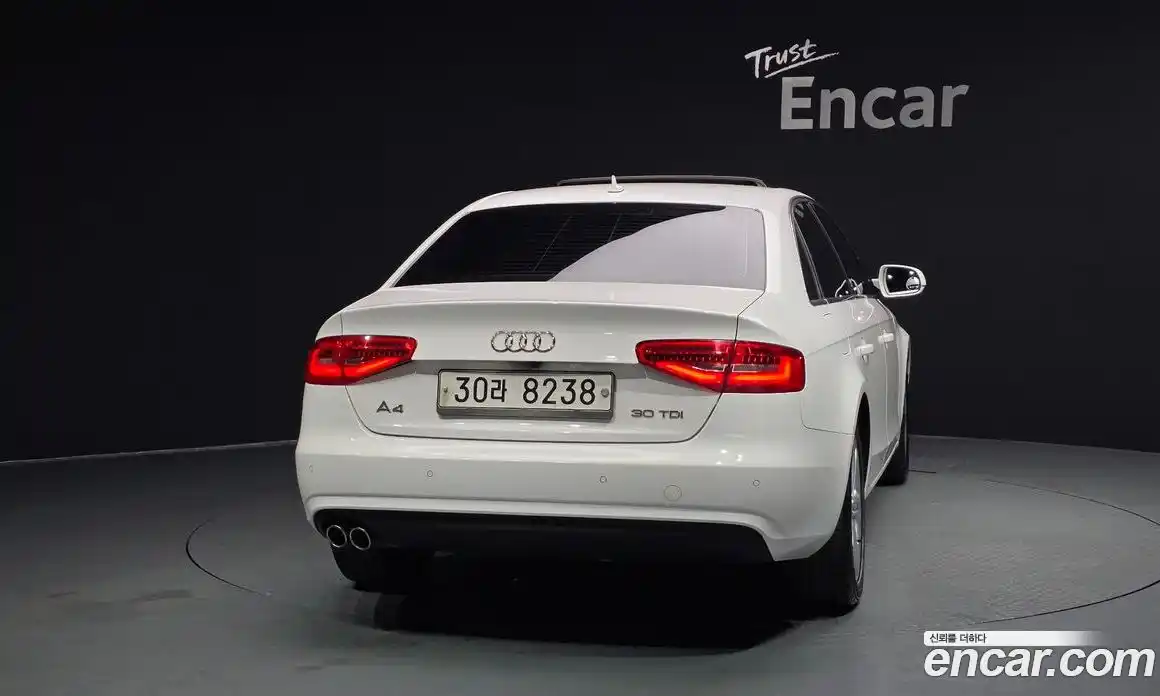 Audi A4 2014 2.0 гидро в Москве № 149818, фото 4