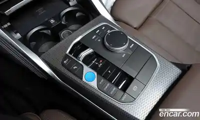 BMW i4 2023 0.2 гидро в Москве № 156860, миниатюра 9