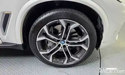 BMW X5 2022 3.0 гидро в Москве № 157348, миниатюра 5