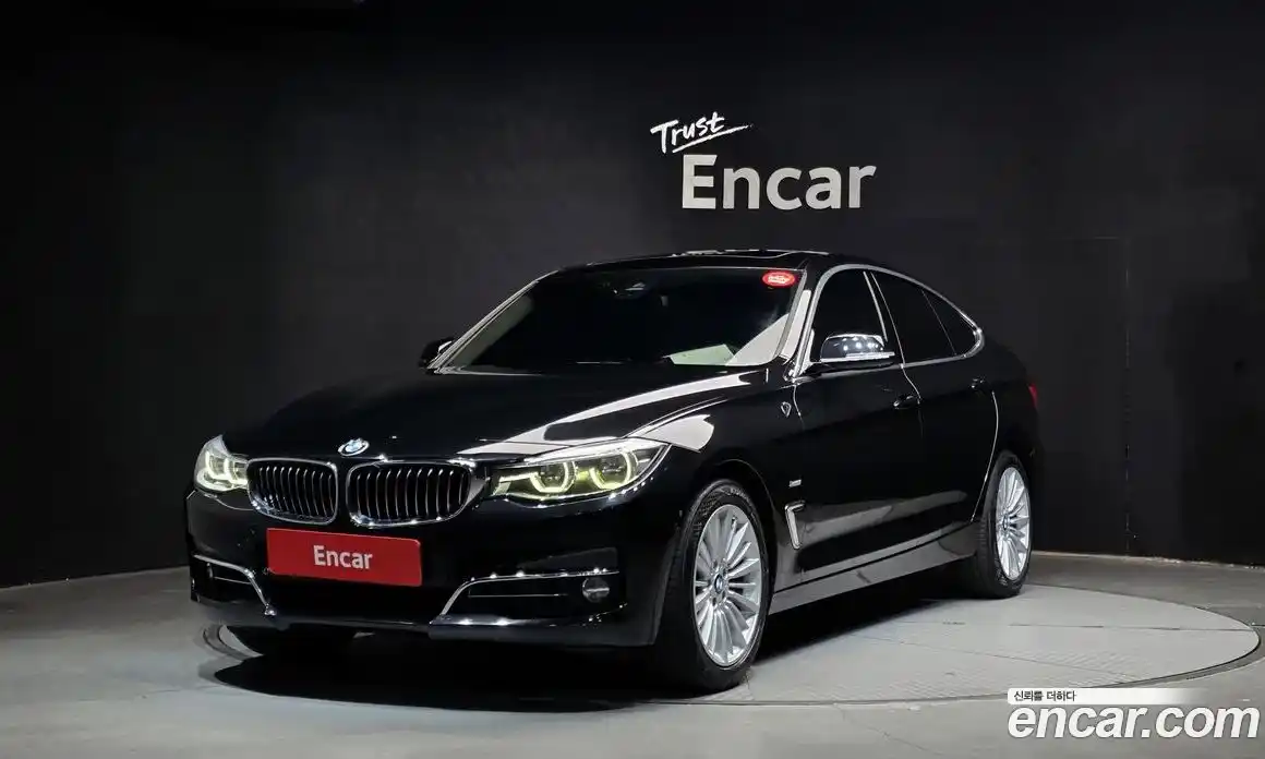 BMW 3-Series 2018 2.0 Автомат в Москве № 158416, фото 1