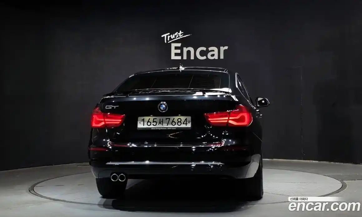 BMW 3-Series 2018 2.0 Автомат в Москве № 158416, фото 4