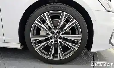 Audi A6 2022 3.0 гидро в Москве № 163066, миниатюра 5