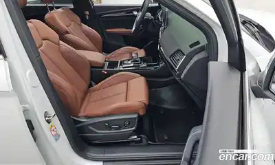 Audi Q5 2021 2.0 гидро в Москве № 163468, миниатюра 10