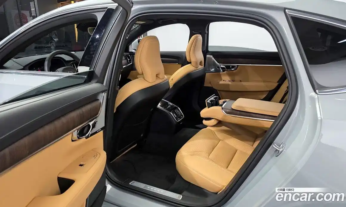 Volvo S90 2024 2.0 гидро в Москве № 164132, фото 11