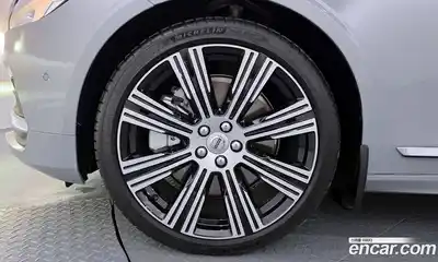 Volvo S90 2024 2.0 гидро в Москве № 164132, миниатюра 5