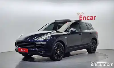 Porsche Cayenne, 2015