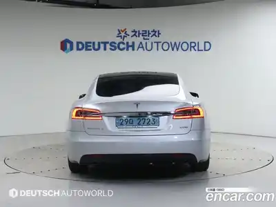Tesla Model S 2017 гидро в Москве № 167781, миниатюра 4