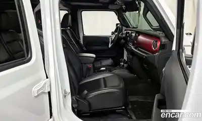 Jeep Wrangler 2023 2.0 гидро в Москве № 169327, миниатюра 11