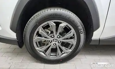 Toyota RAV4 2024 2.5 гидро в Москве № 170173, миниатюра 5