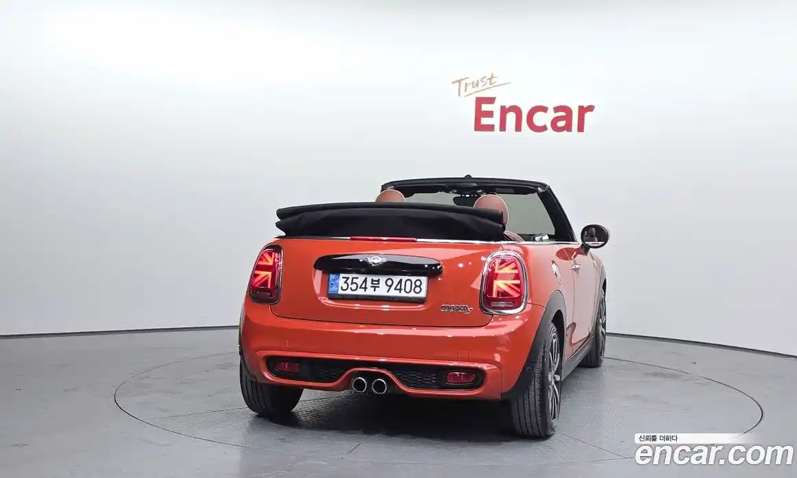 Mini Cooper Convertible 2021 2.0 гидро в Москве № 172358, фото 4