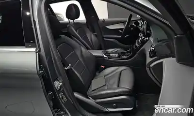 Mercedes-Benz GLC-Class 2021 2.0 гидро в Москве № 176716, миниатюра 10