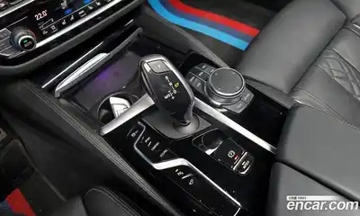 BMW 5-Series 2023 2.0 гидро в Москве № 189732, миниатюра 9