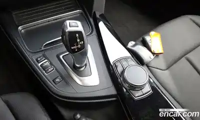 BMW 3-Series 2018 2.0 гидро в Москве № 192086, миниатюра 9