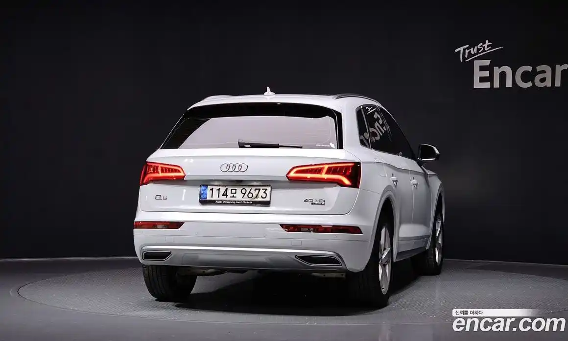 Audi Q5 2020 2.0 гидро в Москве № 193814, фото 4