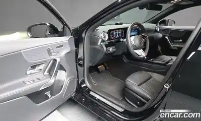 Mercedes-Benz A-Class 2024 2.0 гидро в Москве № 193843, миниатюра 10