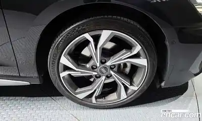 Audi A3 2023 2.0 гидро в Москве № 196222, миниатюра 5