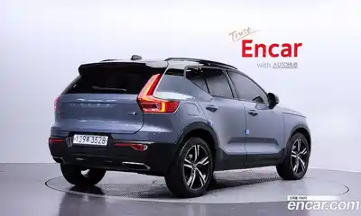 Volvo XC40 2020 2.0 гидро в Москве № 197113, миниатюра 2