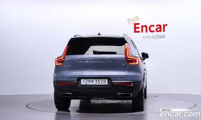 Volvo XC40 2020 2.0 гидро в Москве № 197113, миниатюра 4