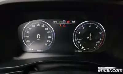 Volvo XC40 2020 2.0 гидро в Москве № 197113, миниатюра 8