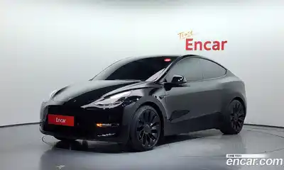Tesla Model Y, 2022