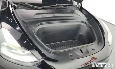 Tesla Model Y 2022 0.2 гидро в Москве № 198529, миниатюра 6