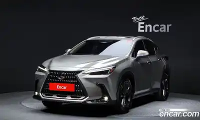 Lexus NX, 2024