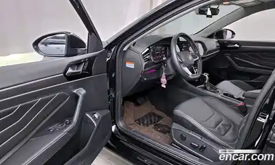 Volkswagen Jetta 2023 1.5 гидро в Москве № 198955, миниатюра 10
