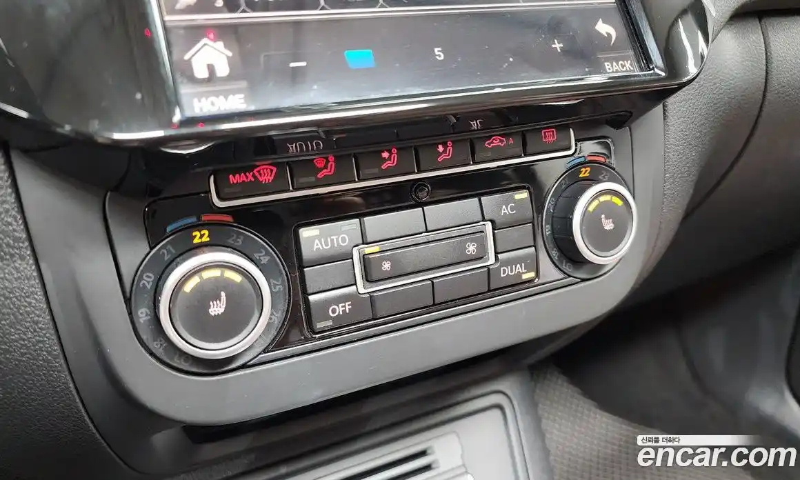 Volkswagen Tiguan 2011 2.0 гидро в Москве № 199166, фото 18
