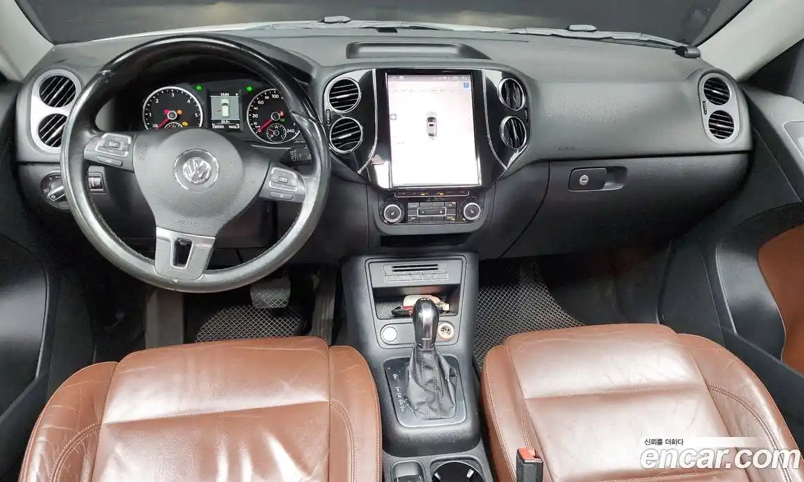Volkswagen Tiguan 2011 2.0 гидро в Москве № 199166, фото 7