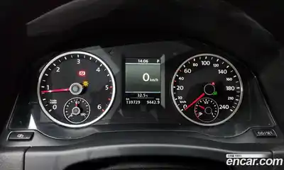 Volkswagen Tiguan 2011 2.0 гидро в Москве № 199166, миниатюра 8