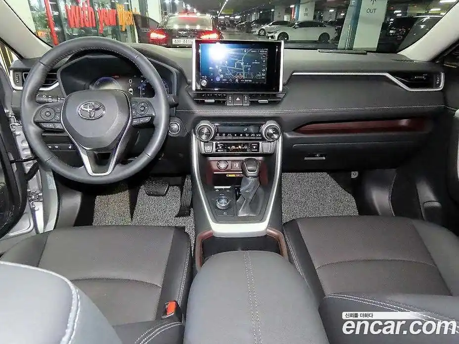 Toyota RAV4 2025 2.5 гидро в Москве № 199525, фото 10