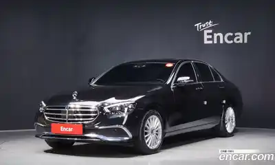 Mercedes-Benz E-Class, 2023