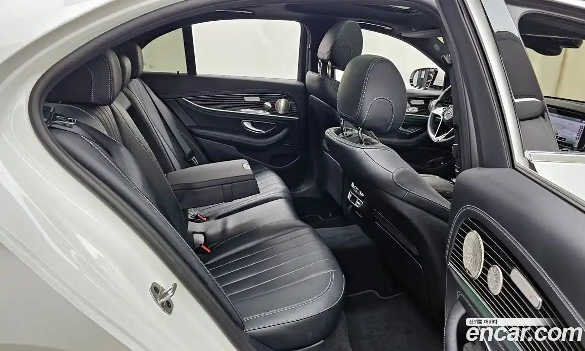 Mercedes-Benz E-Class 2022 3.0 гидро в Москве № 203461, фото 12