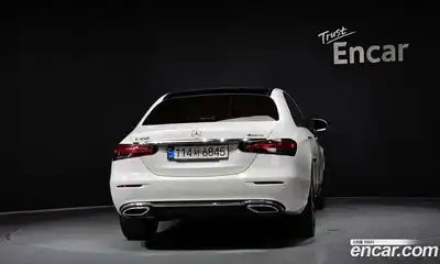 Mercedes-Benz E-Class 2022 3.0 гидро в Москве № 203461, миниатюра 4