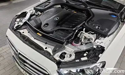 Mercedes-Benz E-Class 2022 3.0 гидро в Москве № 203461, миниатюра 6