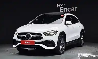 Mercedes-Benz GLA-Class, 2022