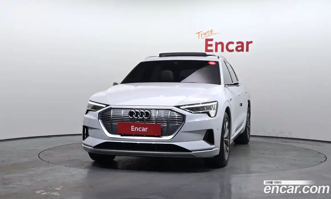 Audi e-tron 2021 0.2 гидро в Москве № 212395, фото 3
