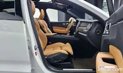Volvo XC60 2022 2.0 гидро в Москве № 212867, миниатюра 10
