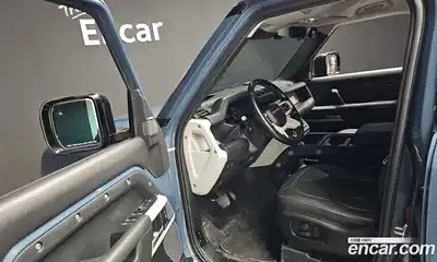 Land Rover Defender 2021 3.0 гидро в Москве № 213609, миниатюра 10
