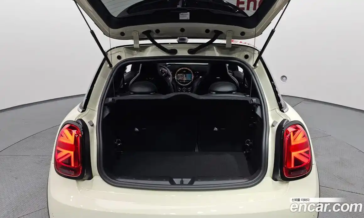 Mini Cooper 2021 2.0 гидро в Москве № 214007, фото 20