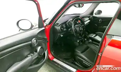 Mini Cooper 2014 1.5 гидро в Москве № 214366, миниатюра 10