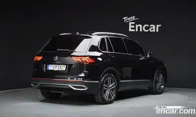 Volkswagen Tiguan 2024 2.0 гидро в Москве № 214987, миниатюра 2