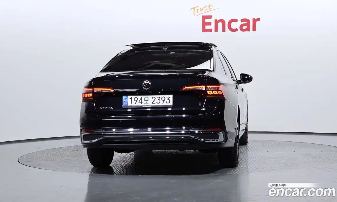 Volkswagen Jetta 2022 1.5 гидро в Москве № 215019, фото 4