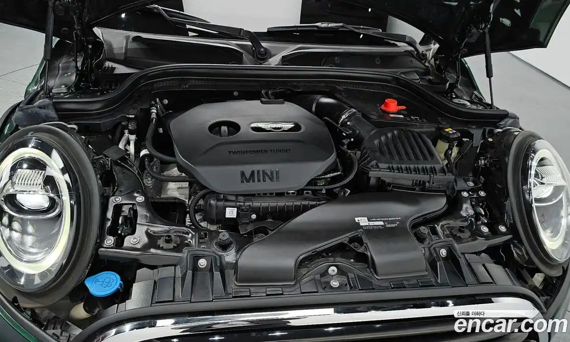 Mini Cooper 2018 1.5 гидро в Москве № 224025, фото 6