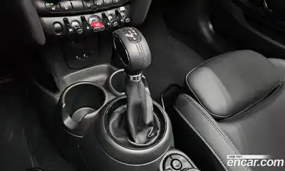 Mini Cooper 2018 1.5 гидро в Москве № 224025, миниатюра 9