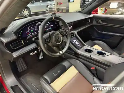 Porsche Taycan 2025 0.1 гидро в Москве № 225520, миниатюра 9