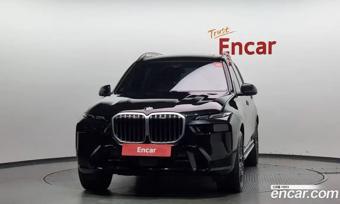 BMW X7 2023 3.0 гидро в Москве № 228526, фото 3
