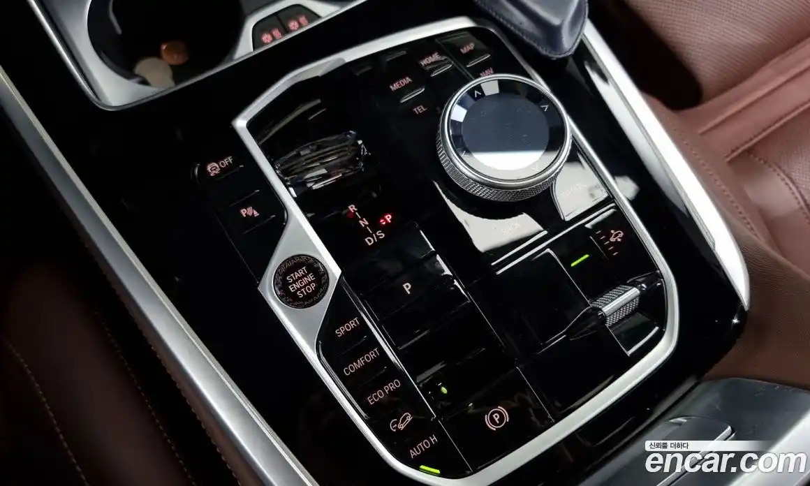 BMW X7 2023 3.0 гидро в Москве № 228526, фото 9
