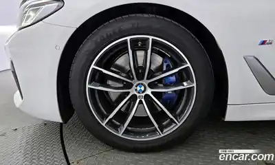 BMW 5-Series 2023 2.0 гидро в Москве № 228553, миниатюра 5