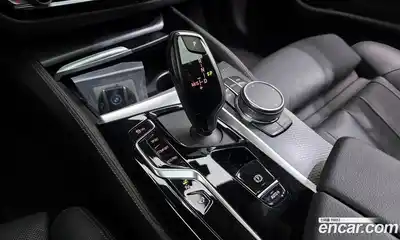 BMW 5-Series 2023 2.0 гидро в Москве № 228553, миниатюра 9